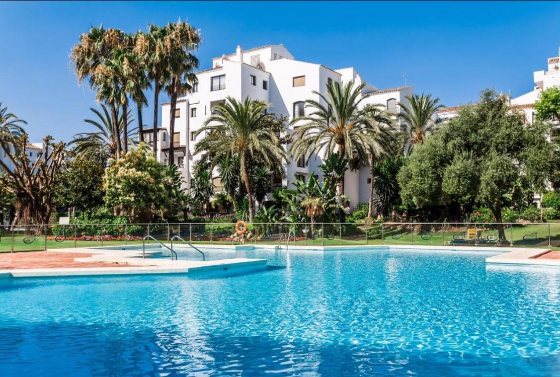 Apartamento Terrazas de Banus Marbella Exterior foto